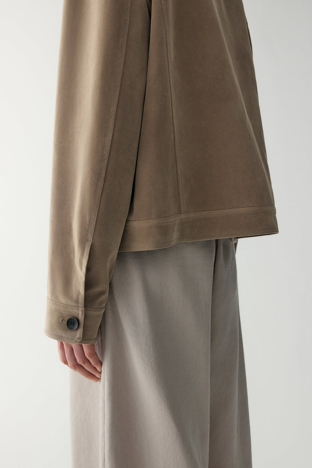 Anamartinezmadrid Nuria | Chaqueta de Ante con Bolsillos de Plastrón – photo 12