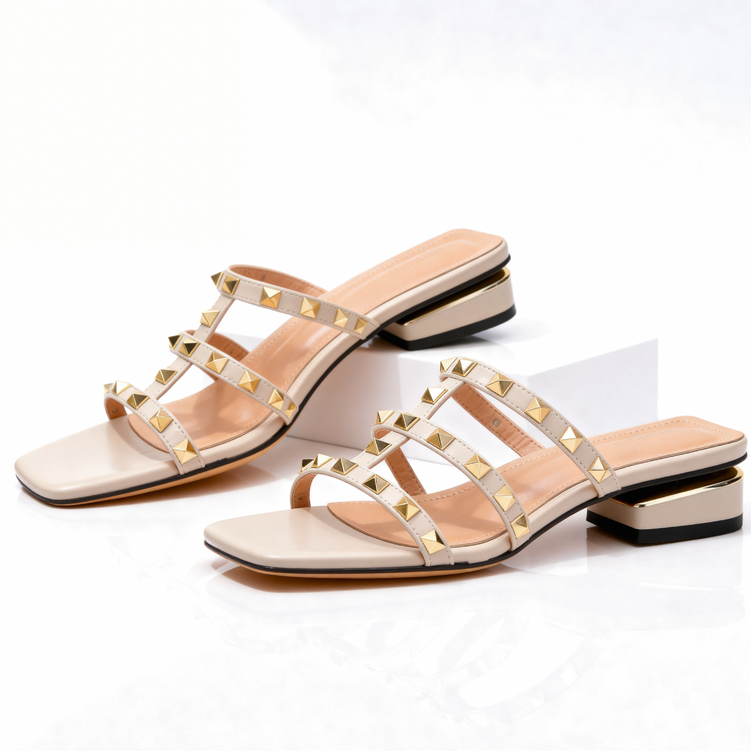 Marina Roca ONNA | Sandalia con tachuelas – photo 6