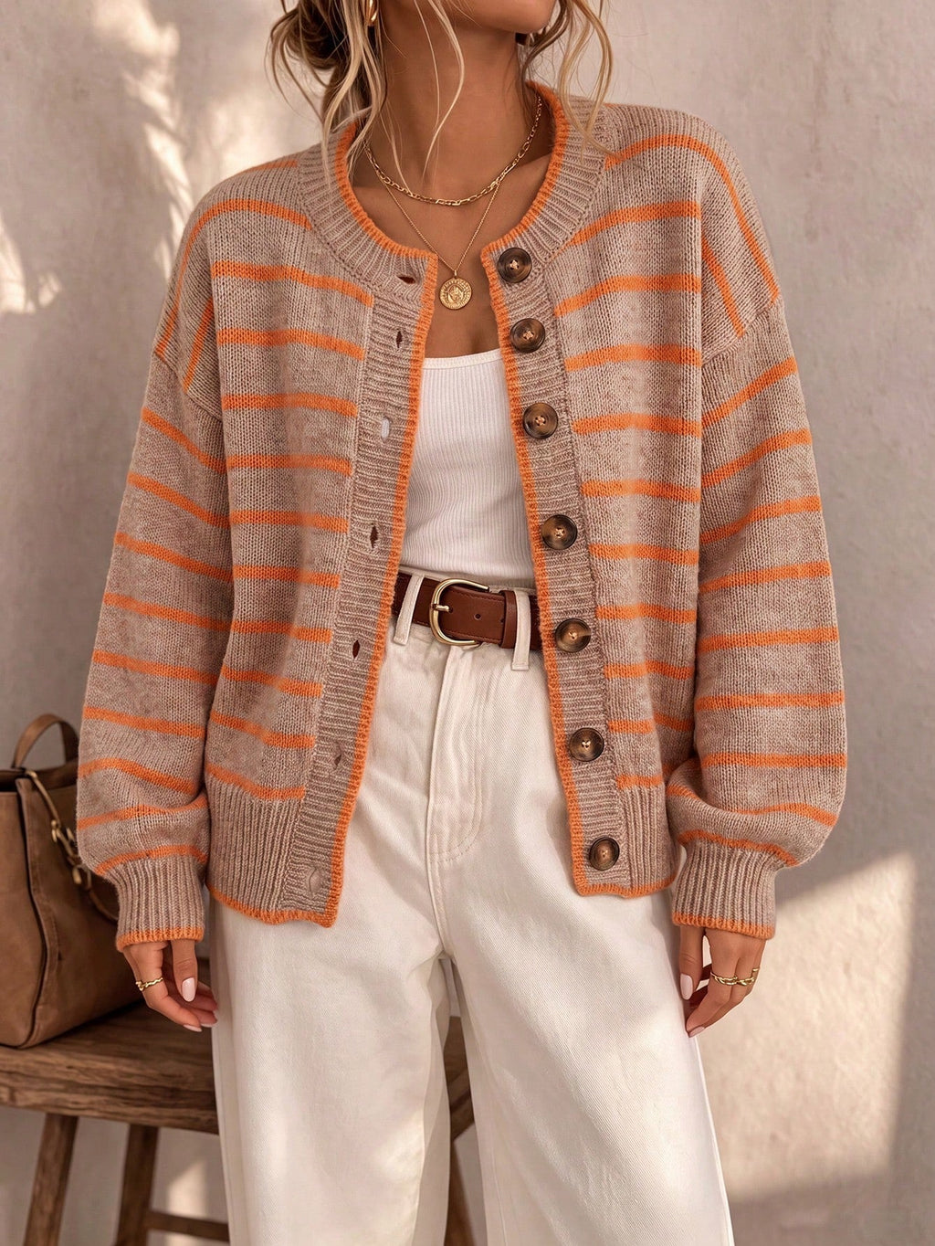 Anamartinezmadrid Amaranta | Cárdigan de Punto a Rayas con Ribetes en Contraste – Beige y Naranja – photo 10
