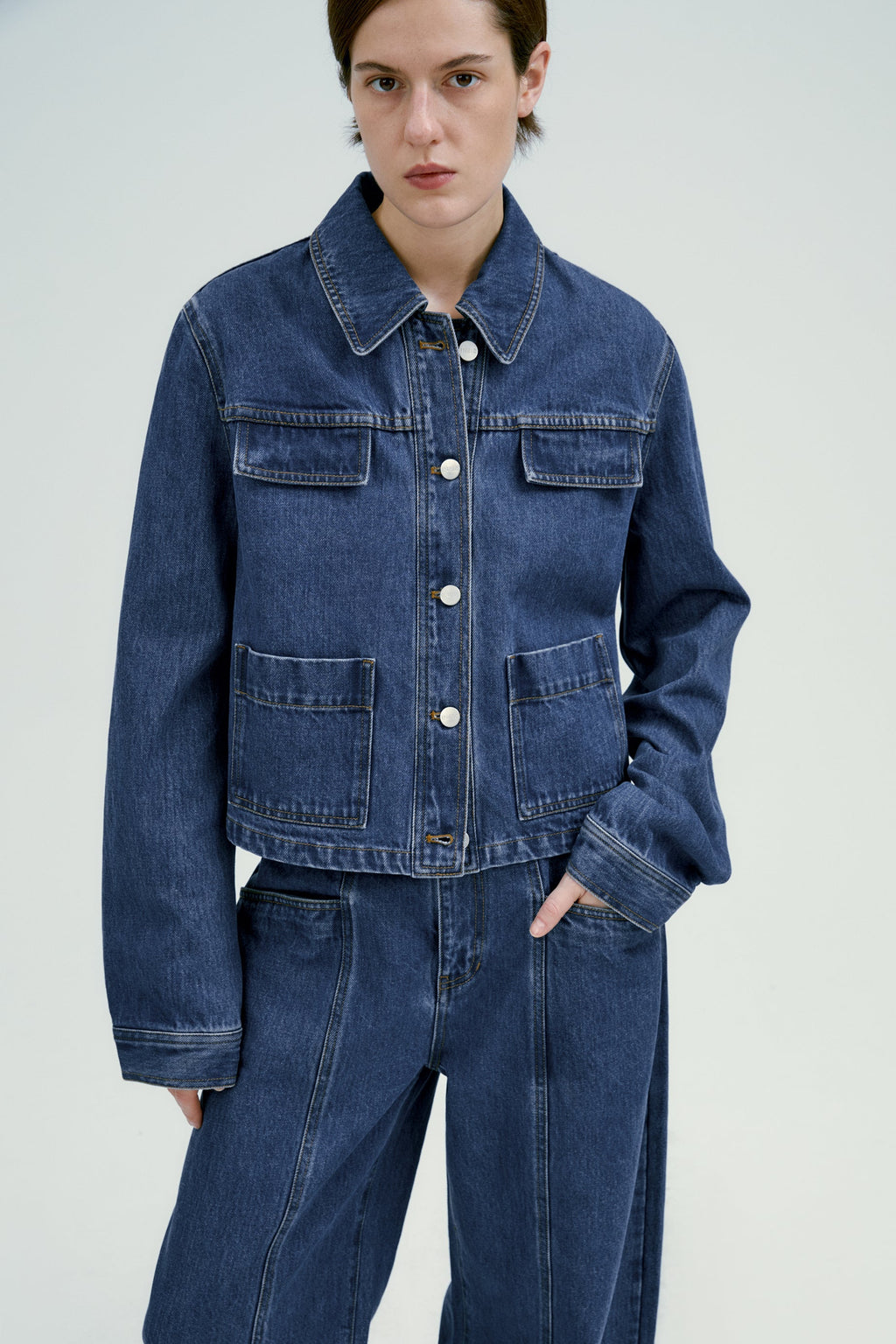 Anamartinezmadrid Alicia | Cazadora Vaquera de Corte Oversize – photo 10