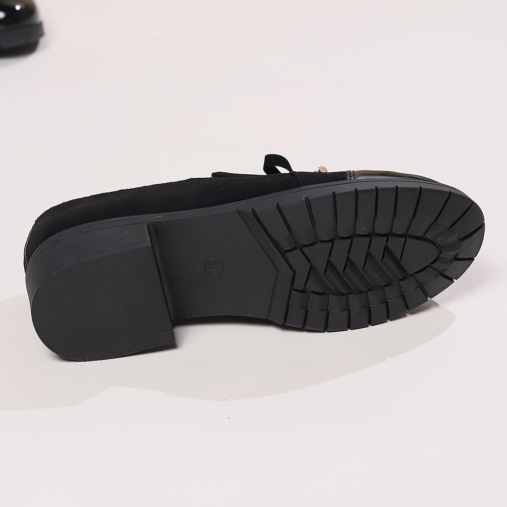 Anamartinezmadrid Graciela | Mocasines de Tacón Bajo con Puntera de Charol y Lazo – photo 4