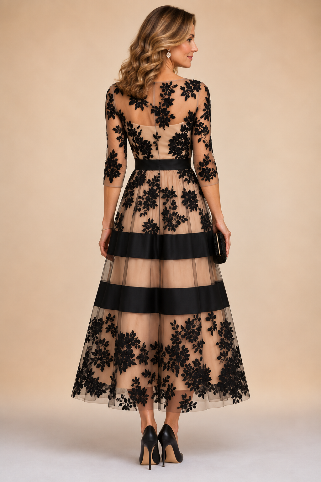 Anamartinezmadrid Amelia | Vestido Midi de Encaje Floral con Escote Barco – photo 3