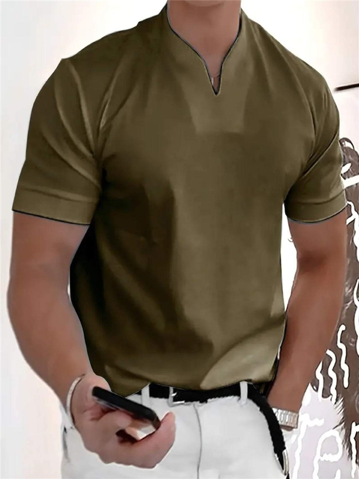Marina Roca Gonzalo - Camiseta con cuello en V transpirable y corte clásico – Verde – photo 8