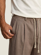 Olivia Sur Marco - Pantalón Elegante con Cordón Ajustable – photo 9