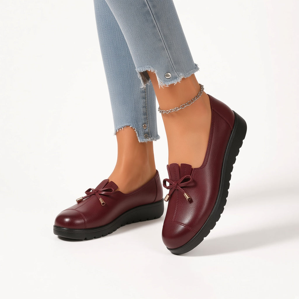 Anamartinezmadrid Estefanía | Mocasines Suaves con Lazo y Puntas Doradas – Burdeos – photo 2