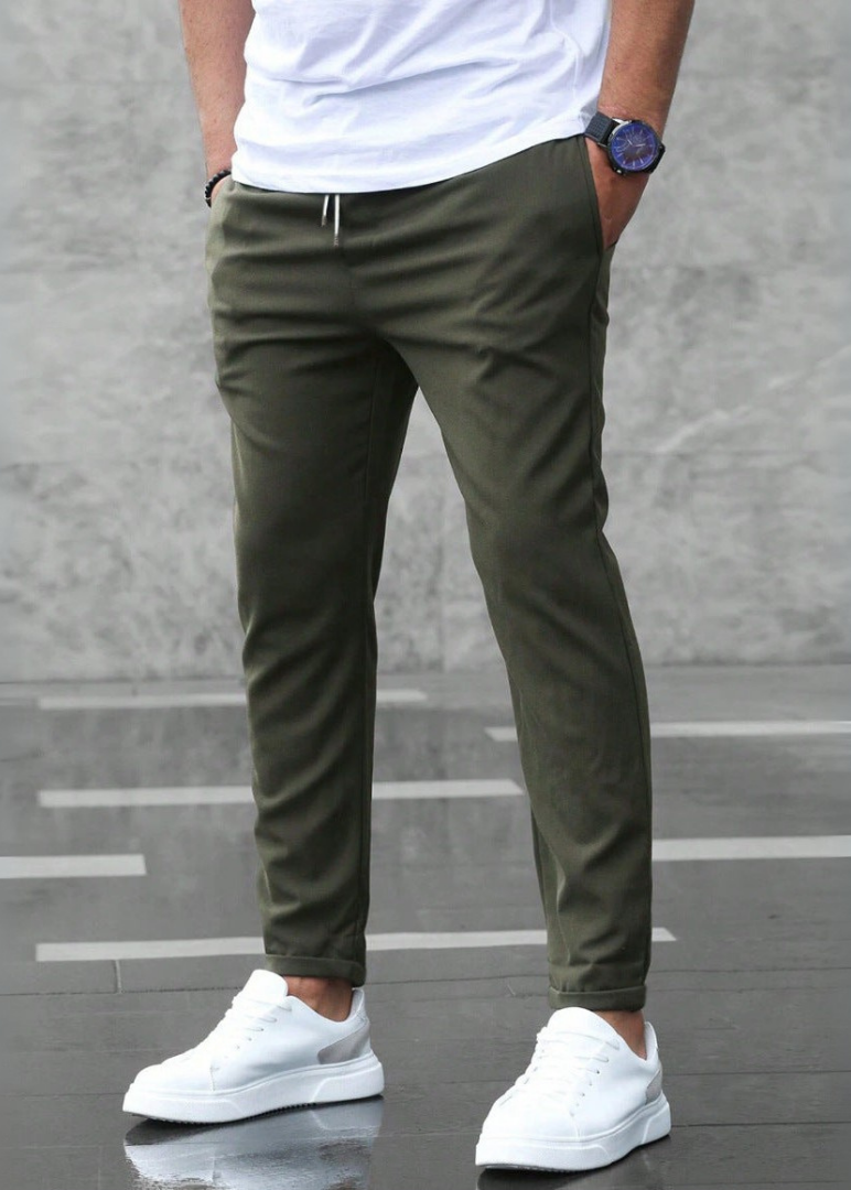 Marina Roca ENRICO | Pantalón estrecho de hombre – Verde – photo 4