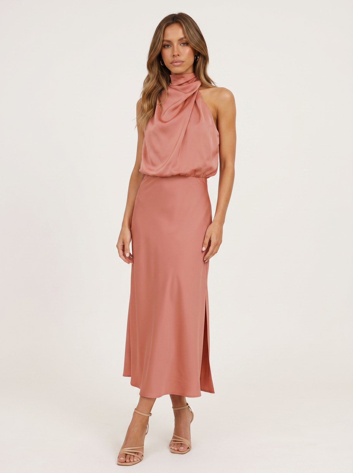 Marina Roca Carmina | Vestido largo con cuello halter – Rosa – photo 8