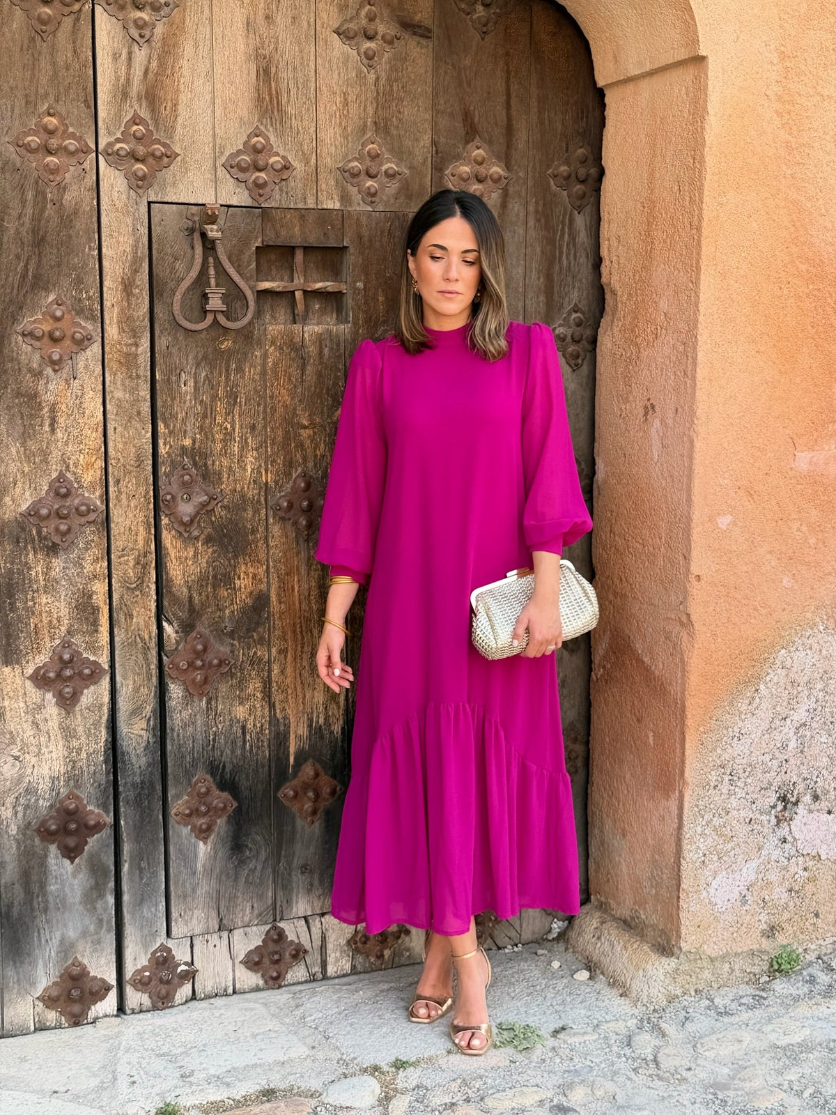 Anamartinezmadrid Andrea | Vestido Largo de Gasa con Volante Asimétrico en Buganvilla – photo 6