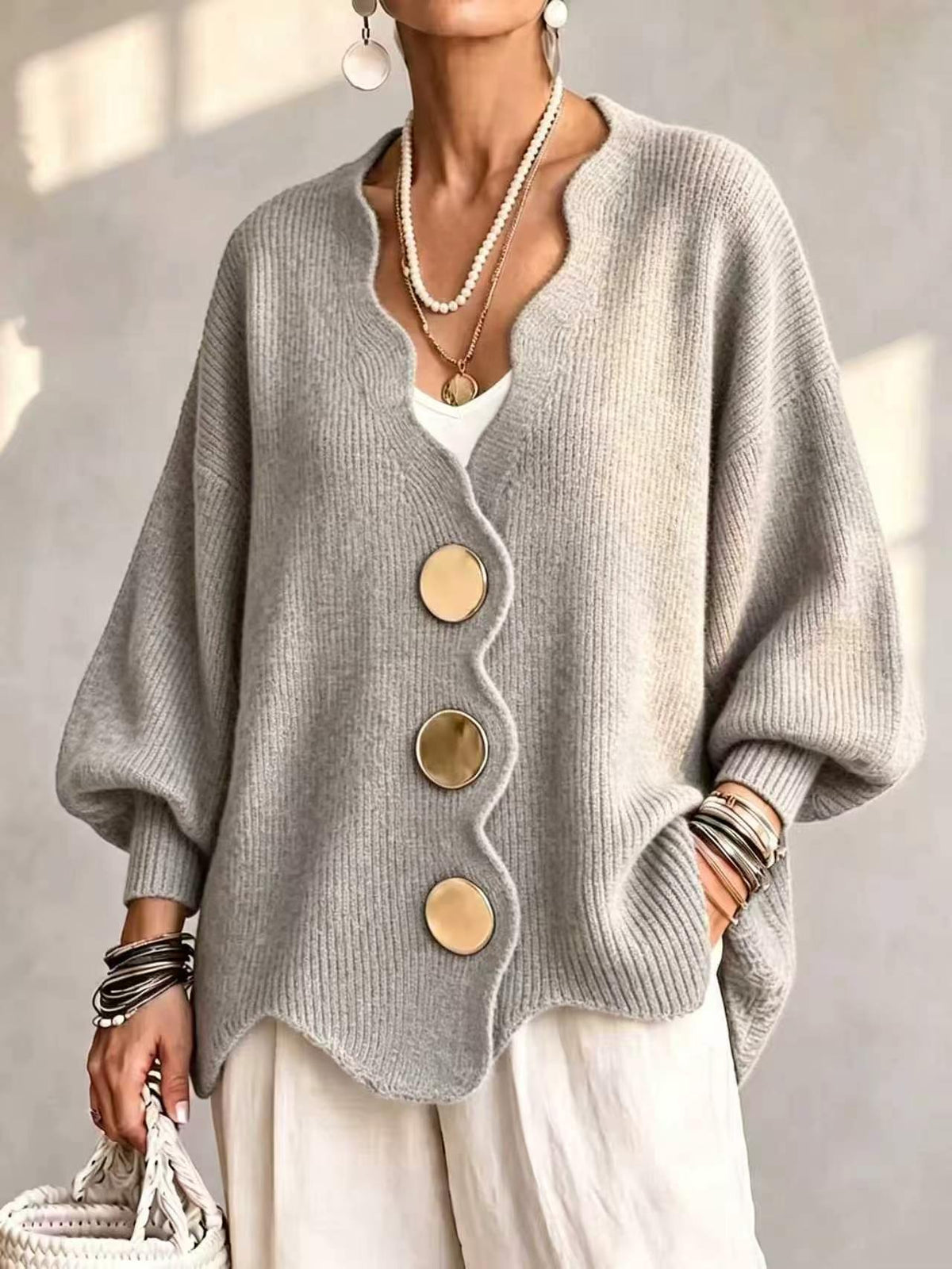 Anamartinezmadrid Mercedes | Cárdigan de Punto con Botones y Cuello en Pico – Gris Claro – photo 12