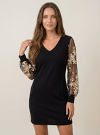 My Store Eva - Vestido Elegante en Encaje con Escote en V – Negro con Flores – photo 8