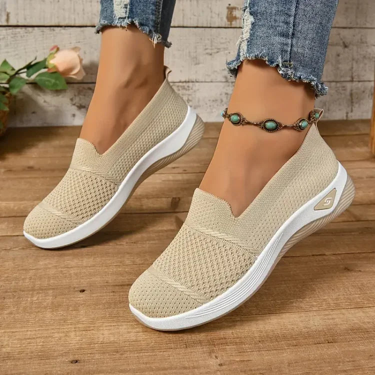Anamartinezmadrid Cintia | Zapatillas Sin Cordones con Plataforma Amortiguada – photo 4