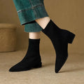 Anamartinezmadrid Delfina - Botines de Ante con Punta Fina y Tacón Bajo – Negro