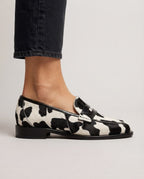Anamartinezmadrid Olimpia | Mocasines Estampado de Vaca con Antifaz y Tacón Bajo – photo 3