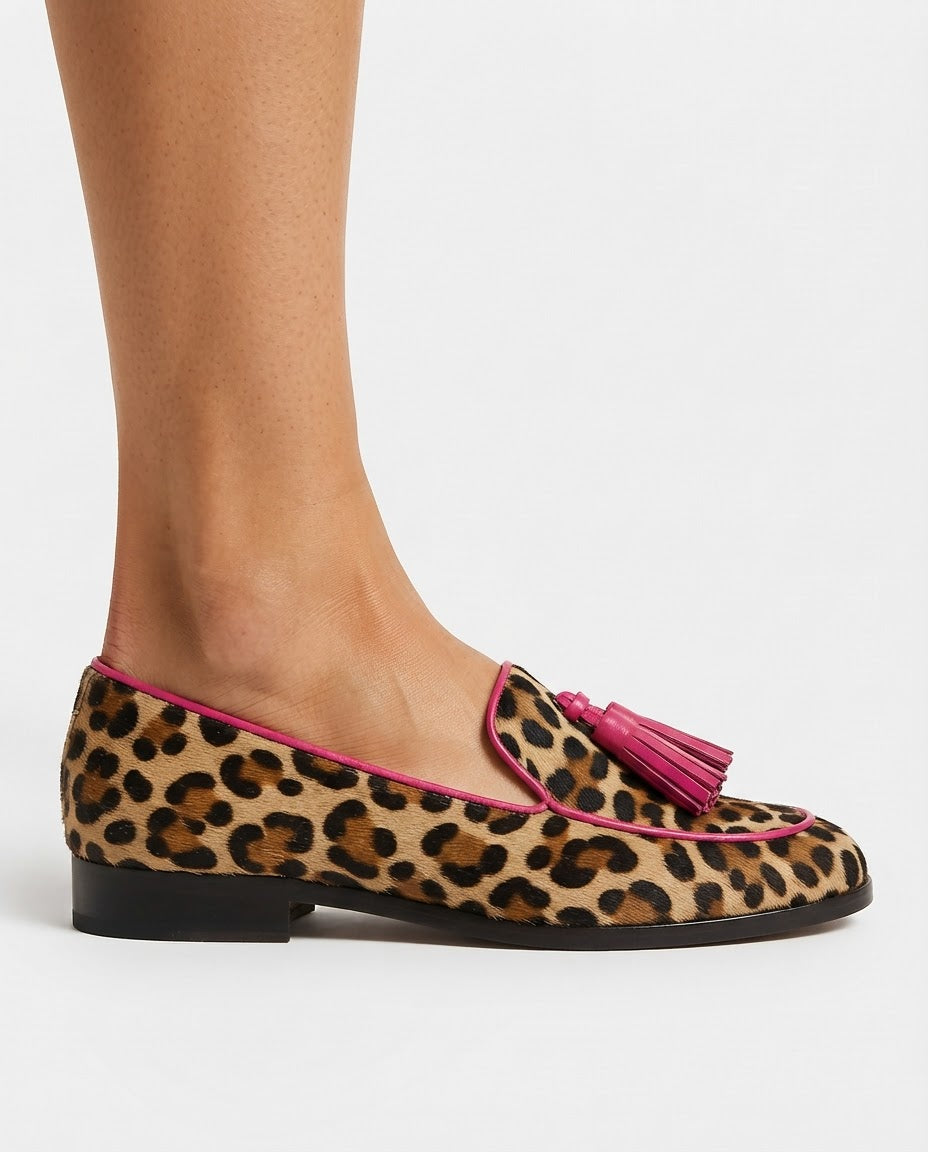 Anamartinezmadrid Flora | Mocasines Planos de Leopardo con Ribete y Borlas Fucsia – photo 2