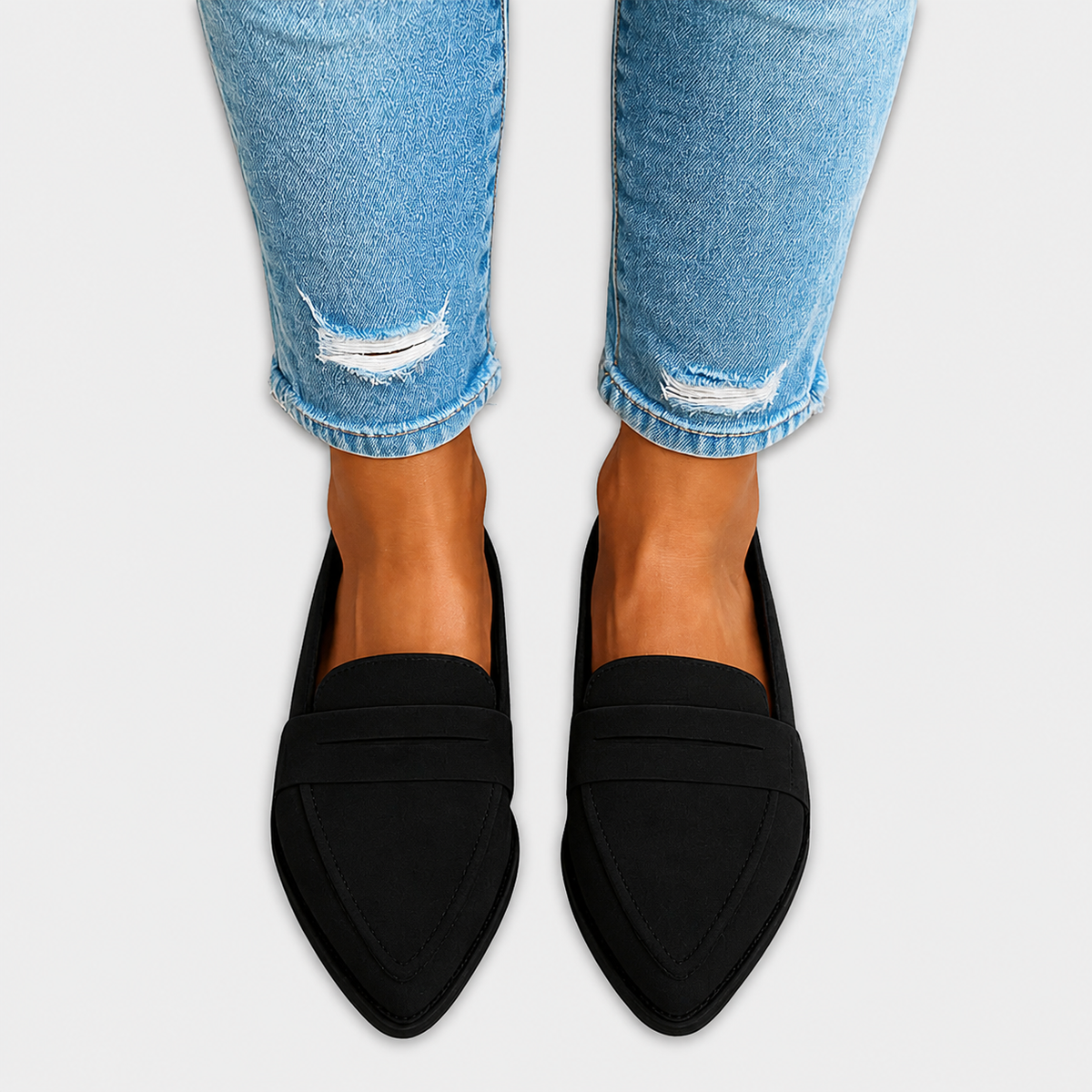 Anamartinezmadrid Irma | Mocasines de Punta Fina Efecto Ante con Antifaz – Negro – photo 3