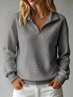Anamartinezmadrid Begoña | Jersey de Punto Gofre con Cuello Alto y Cremallera – Gris – photo 4
