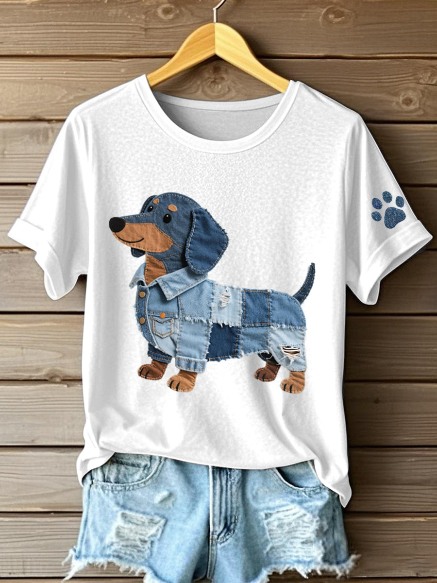 Liora Barcelona Ciela - Camiseta de Arte Patchwork Denim con Patrón de Dachshund – Blanco
