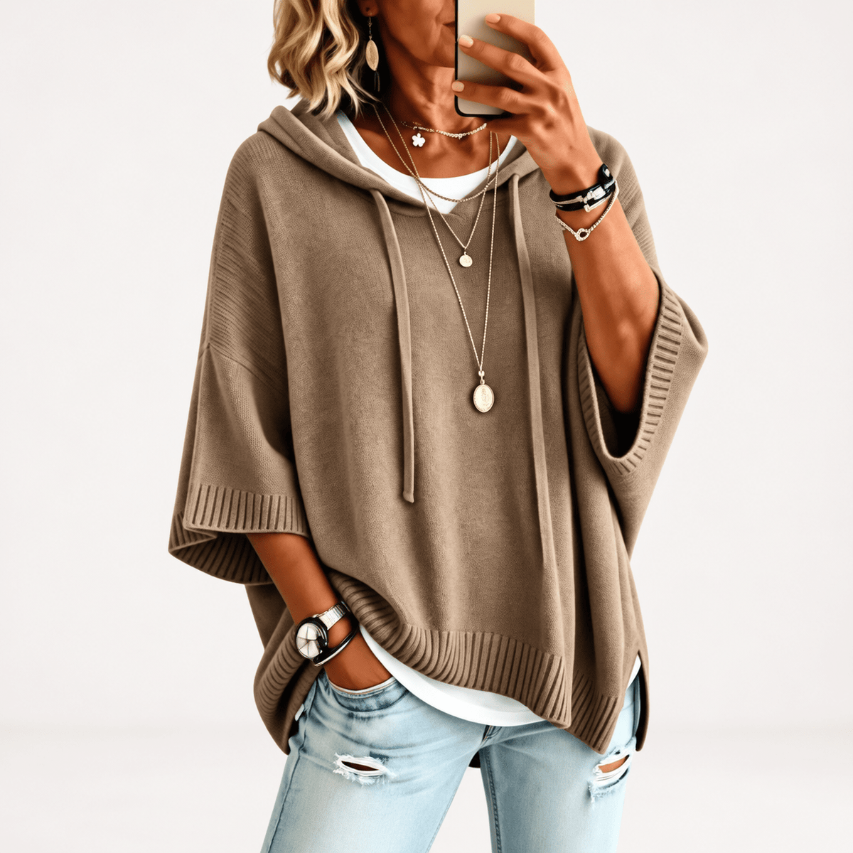 Teresa | Poncho de punto con capucha - Carmen Teruel