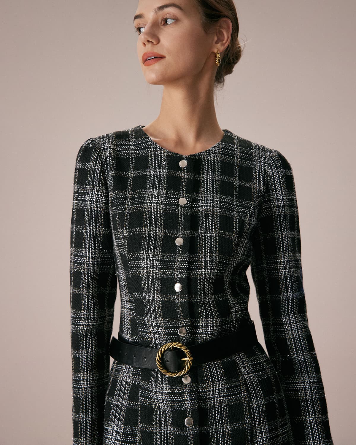 Daniela | Minivestido Negro de Cuadros Cuello Redondo Línea A - Carmen Teruel