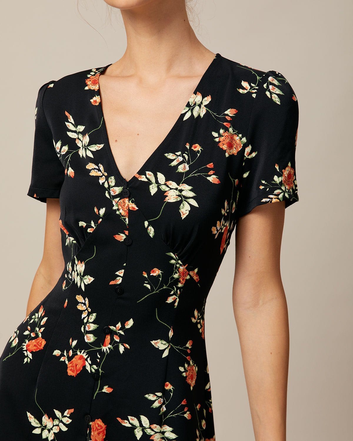 Anamartinezmadrid Minivestido Negro Floral con Escote en V y Botones – photo 2