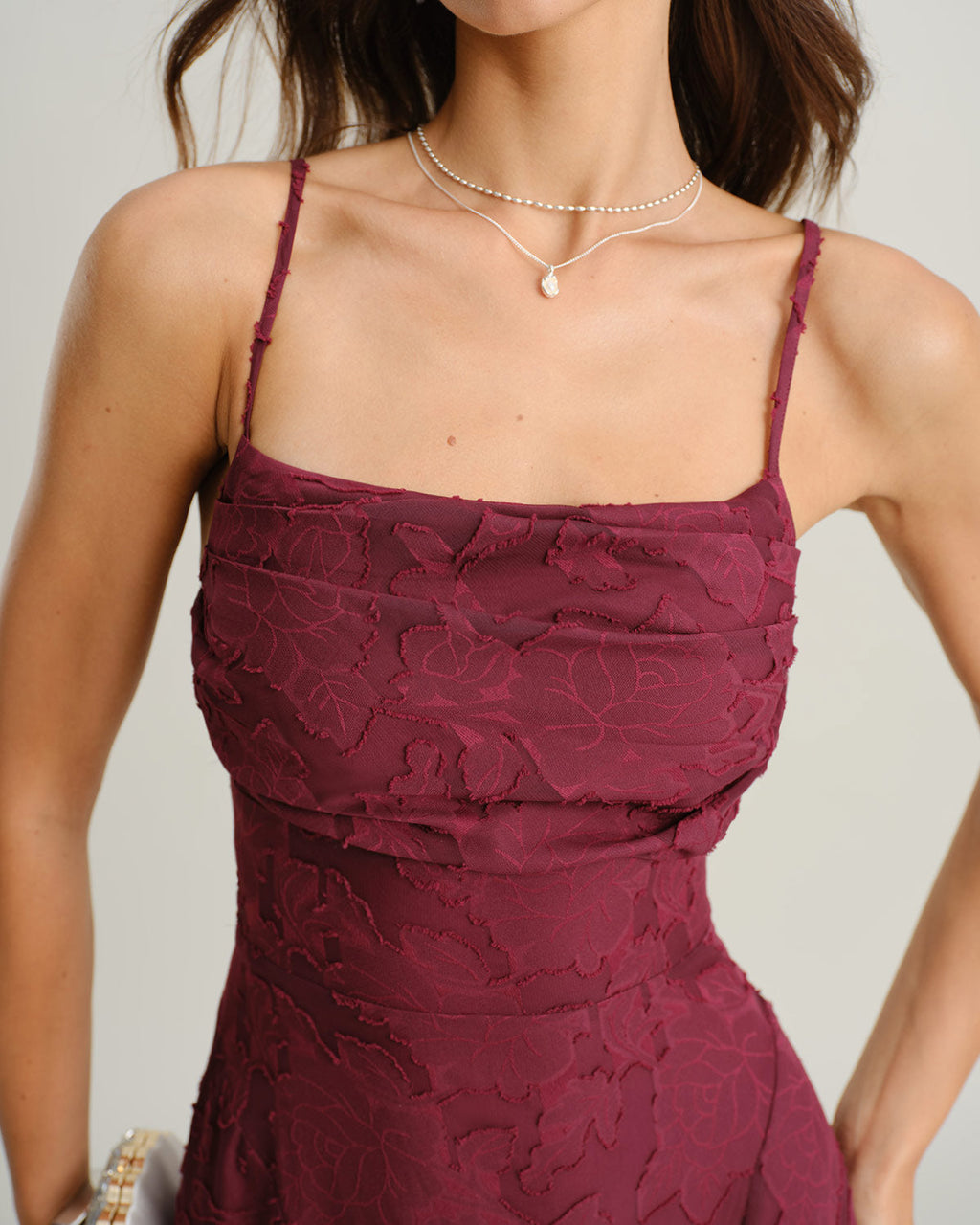 Anamartinezmadrid Aurora | Vestido Largo de Jacquard Burdeos Mujer Escote Cuadrado Espalda Cruzada – photo 2