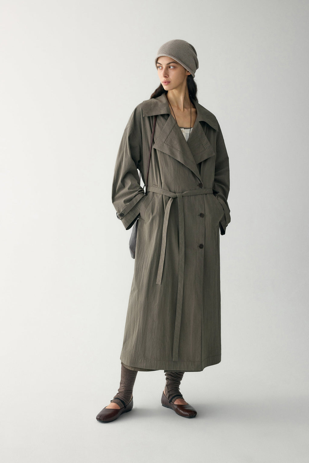 Anamartinezmadrid Elena | Trench Largo con Solapa Ancha – Verde Oliva